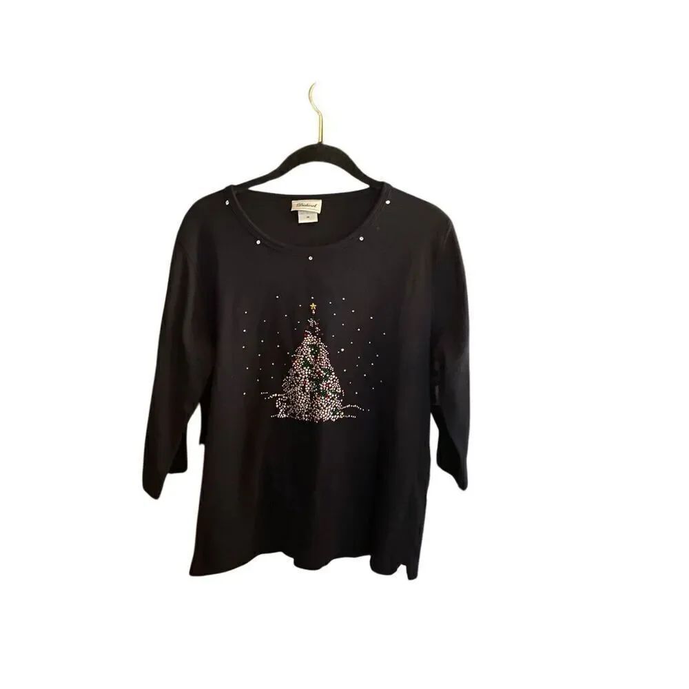 Distinct women’s black, 3/4 sleeve Christmas tree T-shirt, size medium